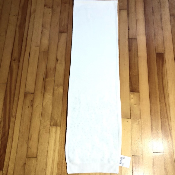 Michael Kors Scattered Star Scarf - Picture 7 of 9